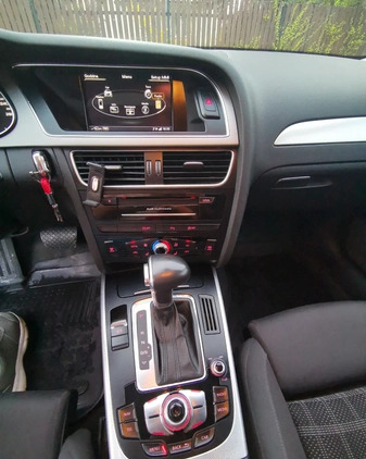 Audi A4 cena 39000 przebieg: 281000, rok produkcji 2012 z Kobyłka małe 277